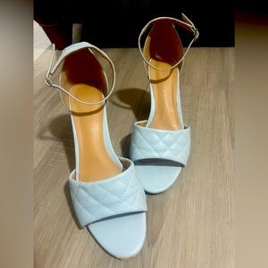 Madden Girl Baby Blue Block Heel — size 9.5